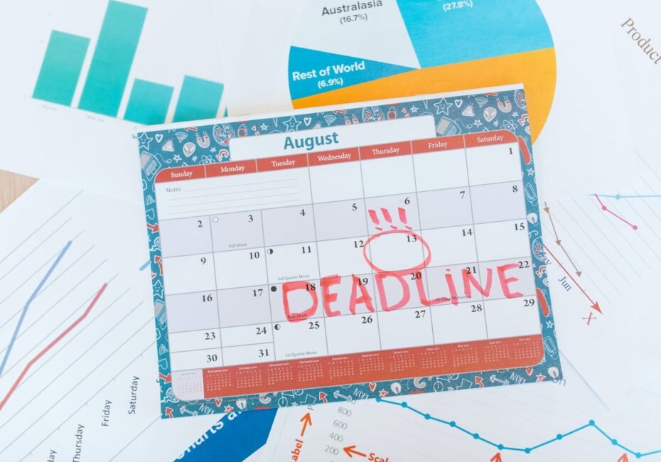calendar with deadline reminder